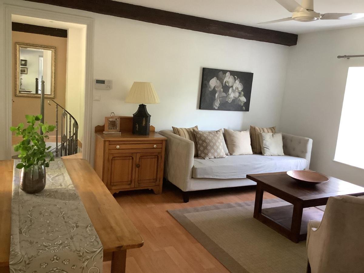 The Courtyard Villa Castres  Ngoại thất bức ảnh